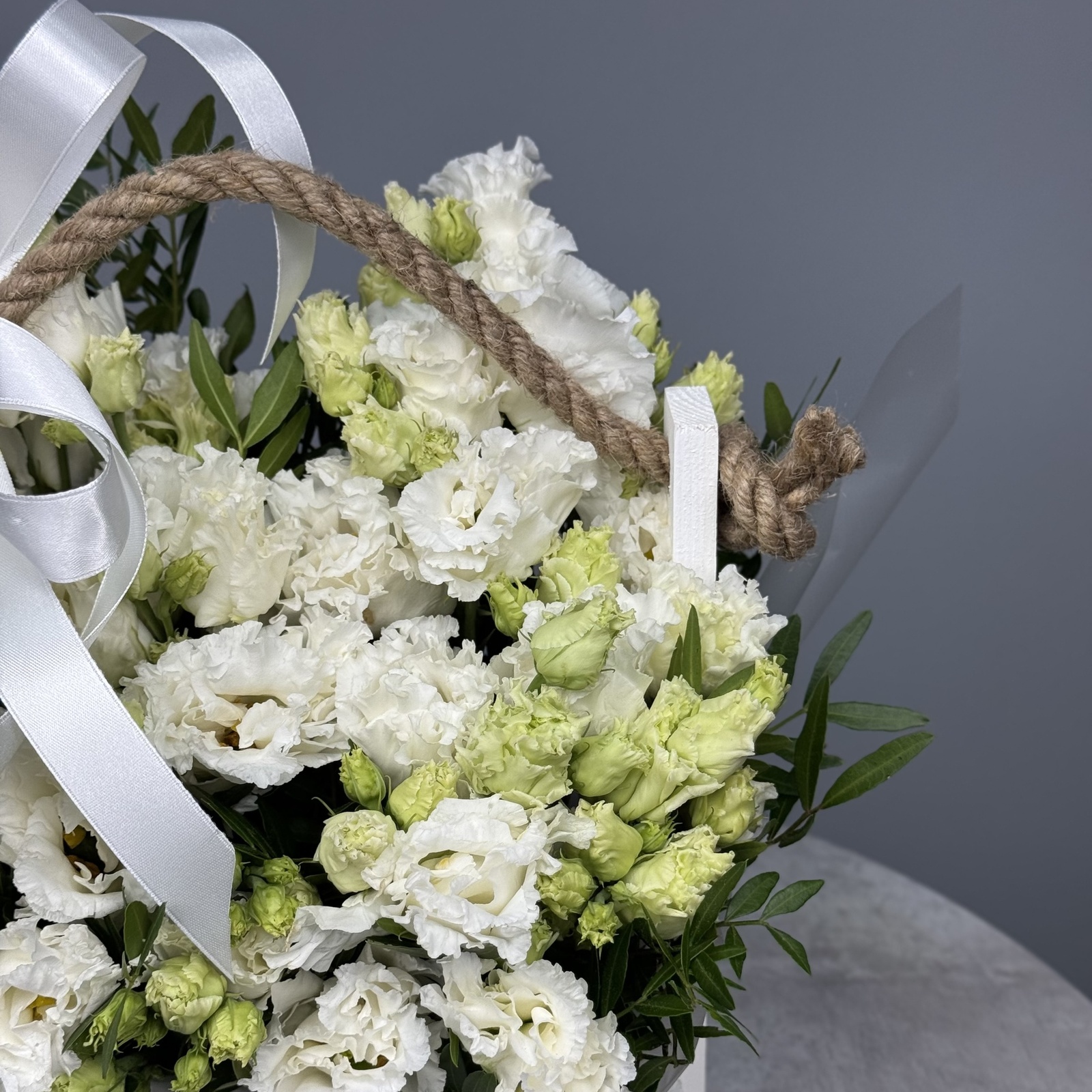 Цветы в ящике Энканто