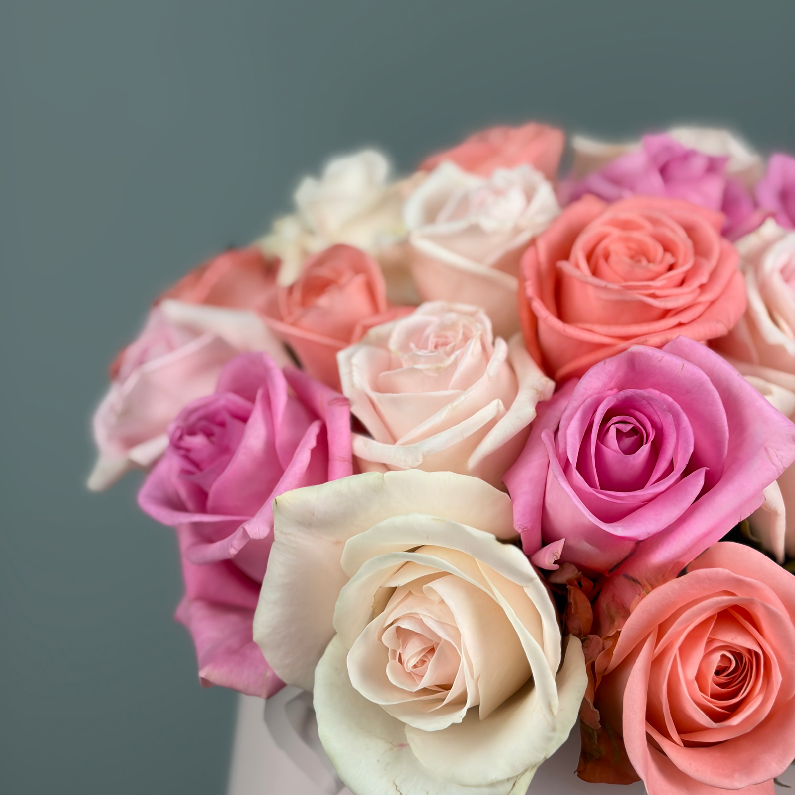 Цветы в коробке Безусловная любовь