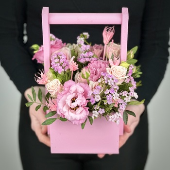 Цветы в ящике Заря