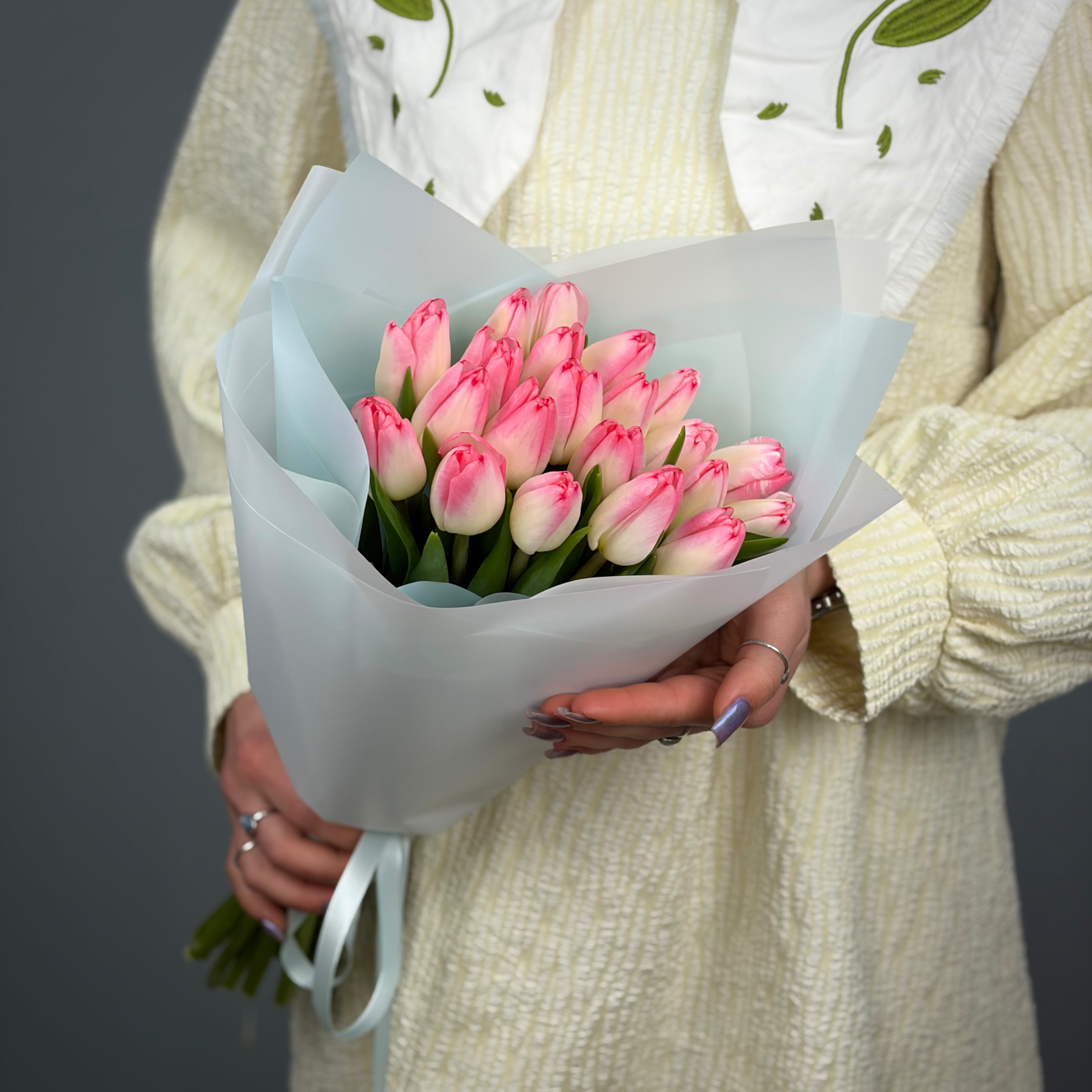 Букет из 21 розовых тюльпанов