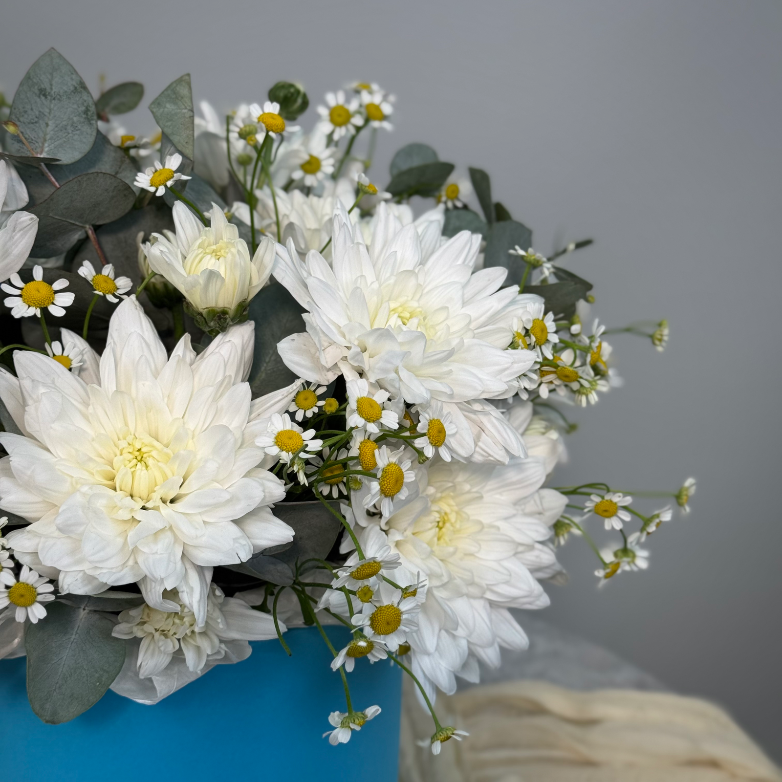 Цветы в корзине Таинственное дыхание