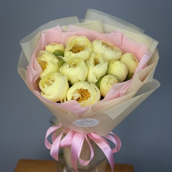 Букет их желтых пионов (11 шт)