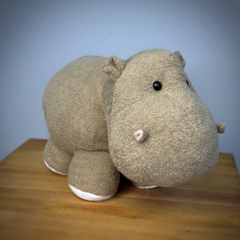 Бегемот 35 см (беж)