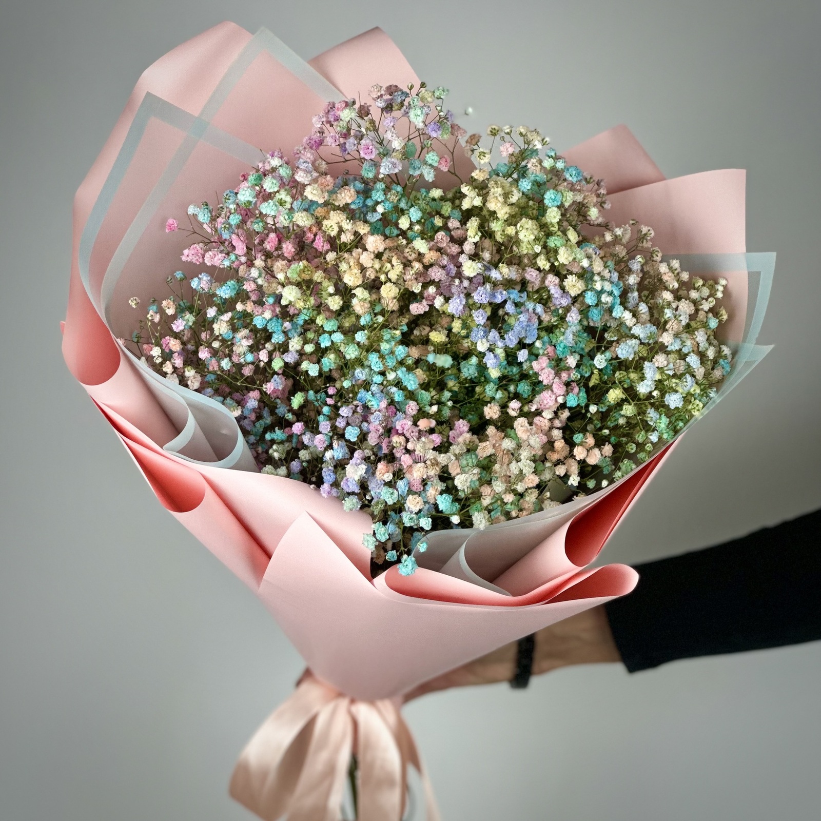 Букет из 7 цветных гипсофил