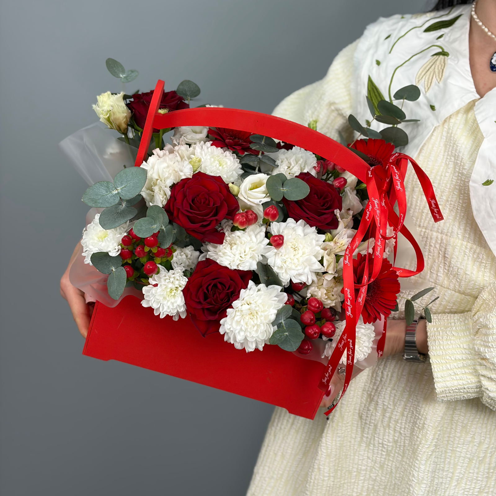 Цветы в ящике Сердце для тебя