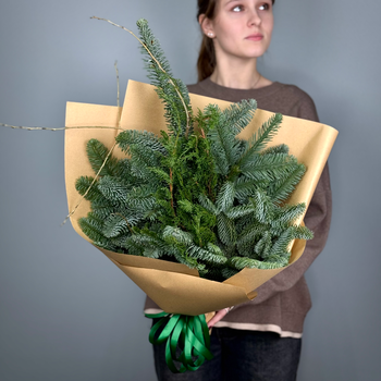 Букет из нобилиса